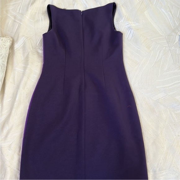 Tahari Kalona purple plum colorblock ponte knit sheath dress - $238 size 10 - Picture 2 of 2